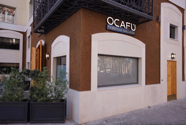 fachada-restaurante-infanta-mercedes