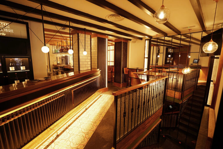 interior-restaurante-santa-ana